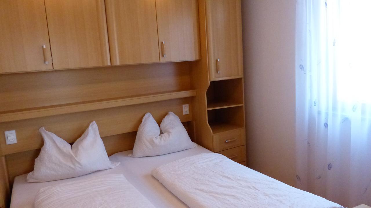 Residence Liesy Tesimo Luaran gambar