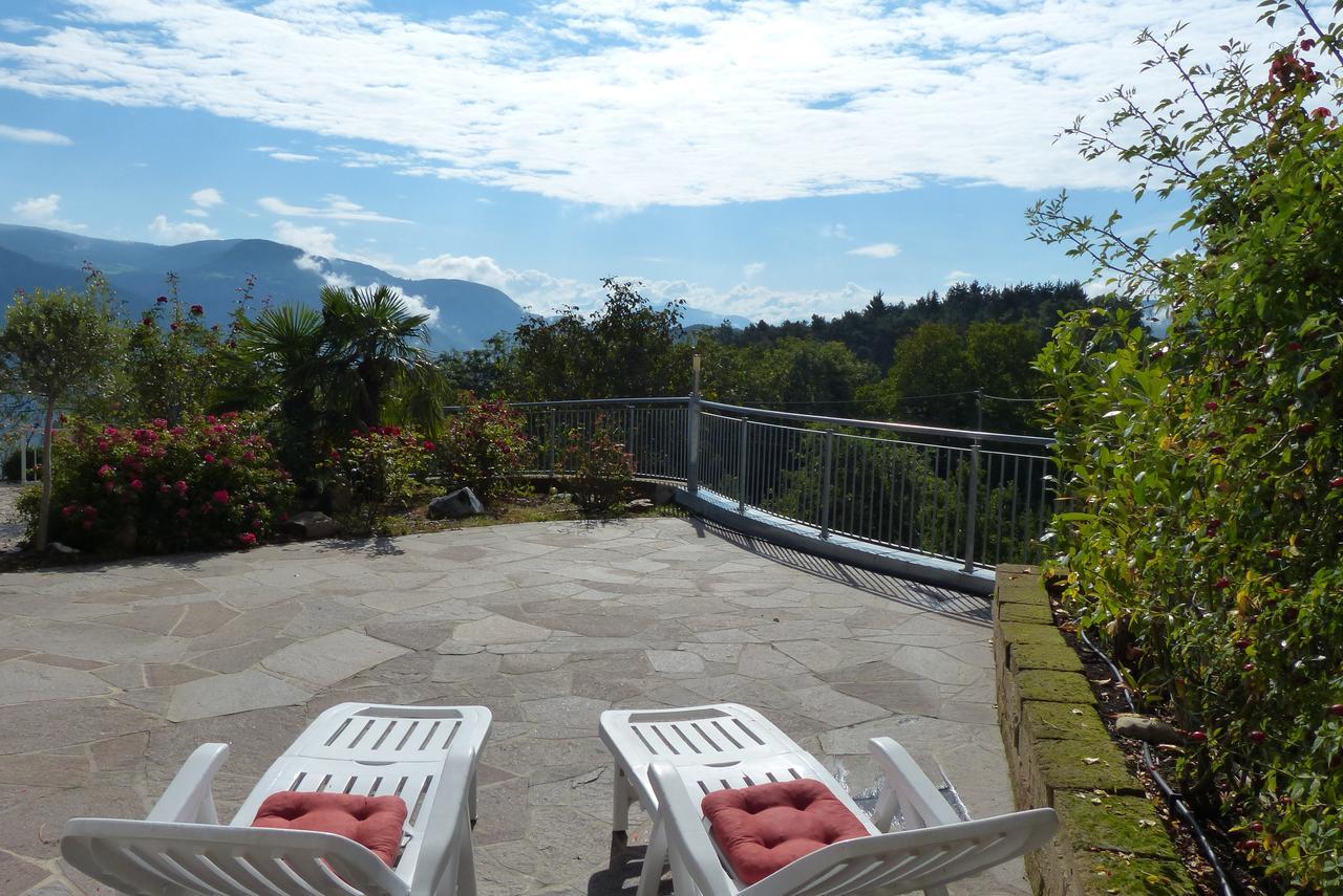 Residence Liesy Tesimo Luaran gambar