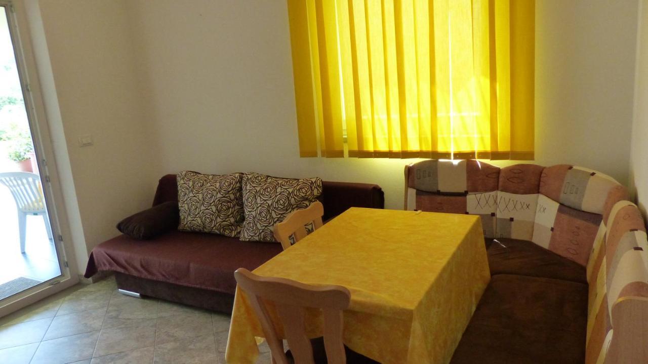 Residence Liesy Tesimo Luaran gambar